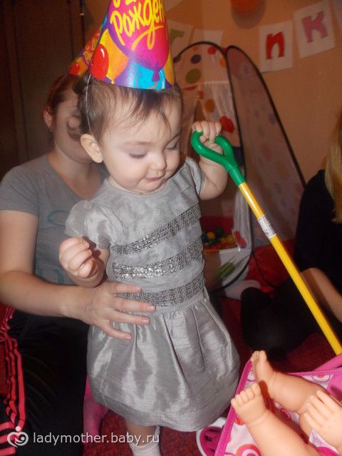 С днем рождения годик диана С днем рождения годик диана