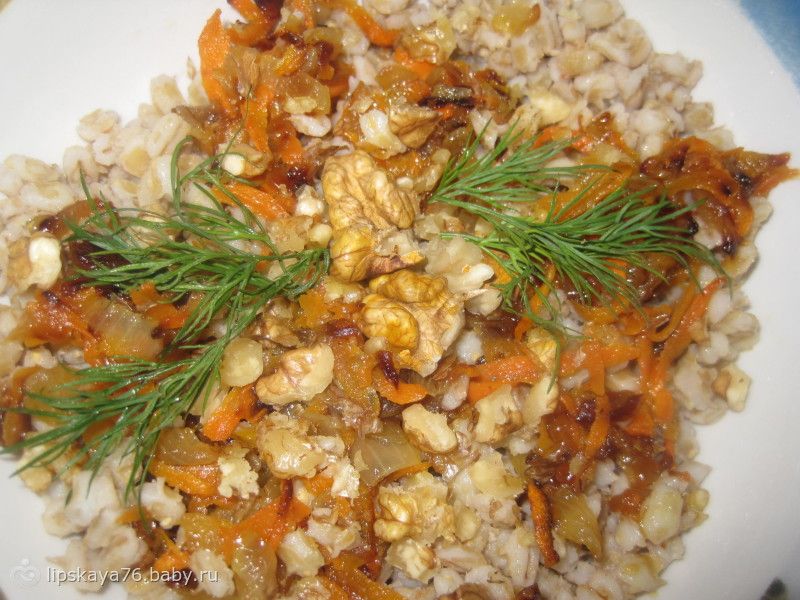 Перловая каша с орехами. Перловая каша с орехами.