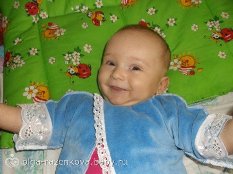 Вот и нам годик!!!!