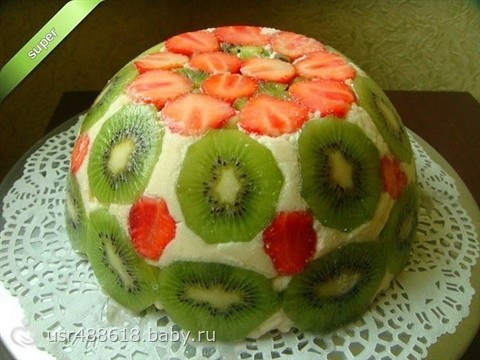Торт который я пекла дочке на годик. легкий и вкусный.