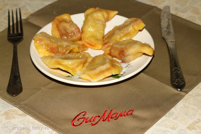 Вареники с вишней Вареники с вишней