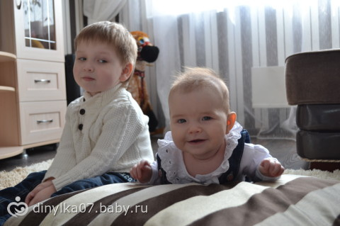 Эмили 3 месяца...)))