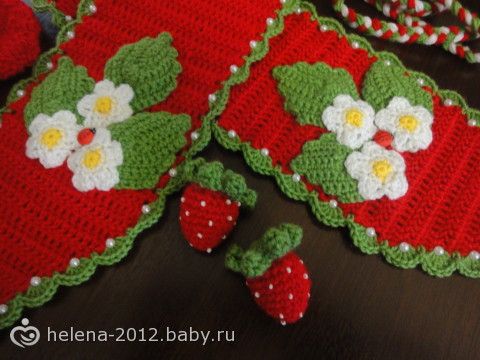 Скороспелая клубничка для крестницы)))